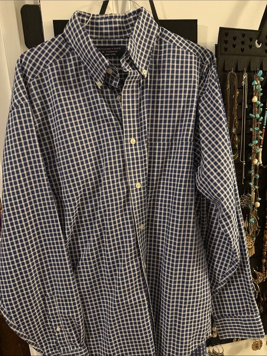 Roundtree & Yorke Other - Roundtree & Yorke Blue and White Check Dress Shirt